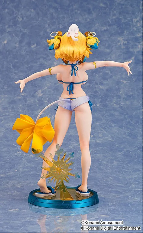 Bombergirl - Scale Figure - Pine