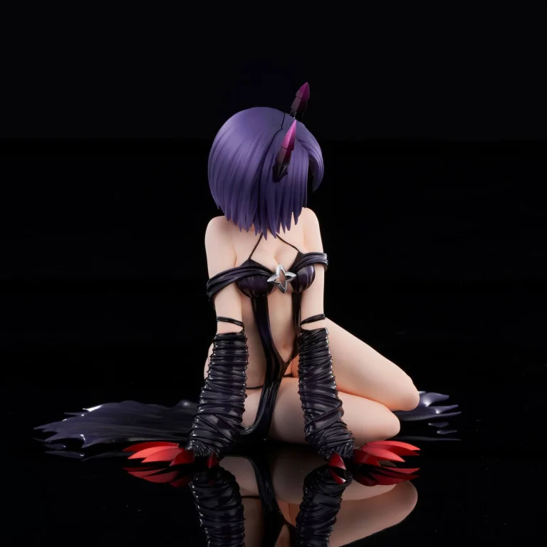 To Love-Ru - Scale Figure - Haruna Sairenji (Darkness Limited Ver.)