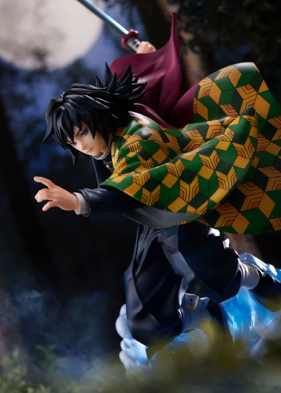 Demon Slayer - Scale Figure - Giyū Tomioka