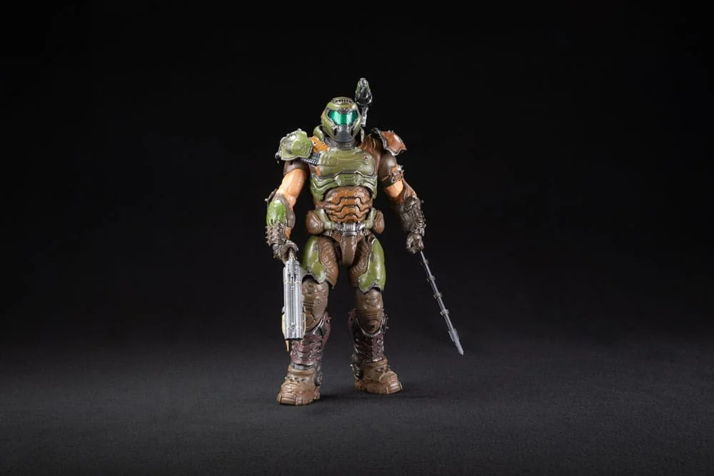 Doom - Scale Action Figure - Doomslayer