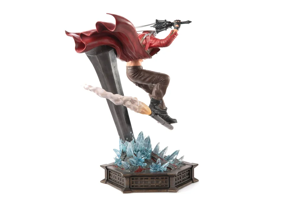 Devil May Cry - First 4 Figures - Dante